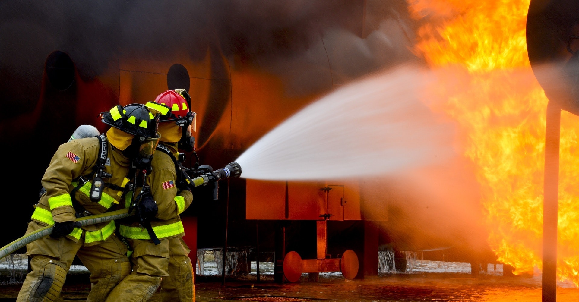 12 วิธีปรับแต่งบ้านและอาคารเพื่อลดอันตรายจากปัญหาไฟไหม้